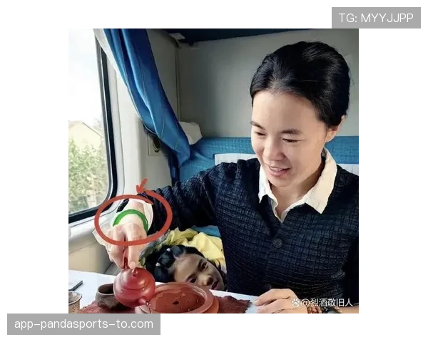 王楠家的厨房比我家客厅还大，她老公说这叫“冠军标配”