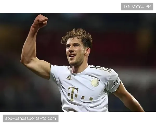 接管出球的基米希直塞撕裂防线本赛季更胜上季