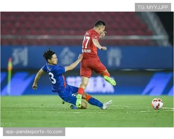 上海申花防守稳固与进攻乏力并存，当前阶段球队表现受限，战绩稳定性面临考验